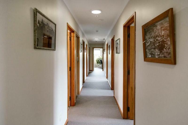 The Nunnery Hotel Te Aroha Exterior photo